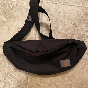 Fanny Pack